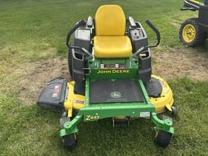 2011 John Deere Z445 Image