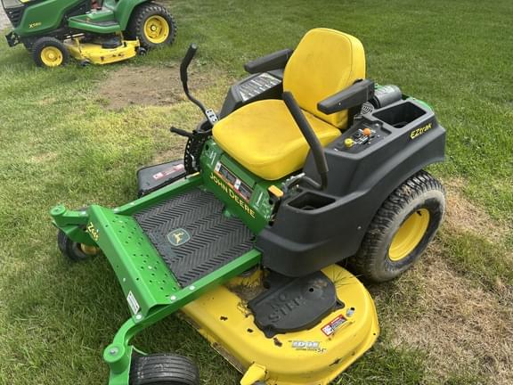 Image of John Deere Z445 equipment image 2