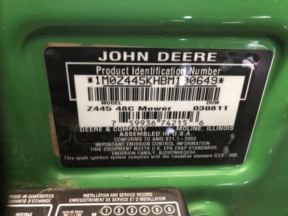 Image of John Deere Z445 equipment image 3