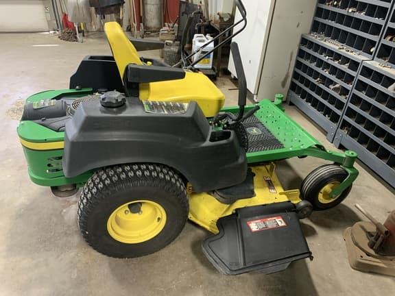Image of John Deere Z445 equipment image 2