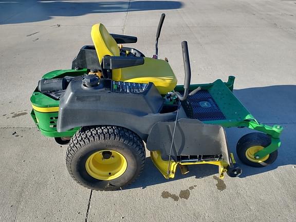 Image of John Deere Z445 equipment image 4