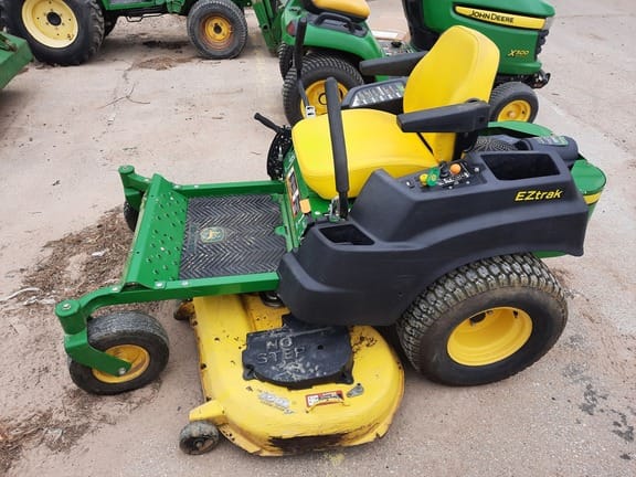 Main image John Deere Z445