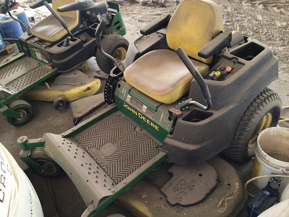 Image of John Deere Z445 equipment image 4