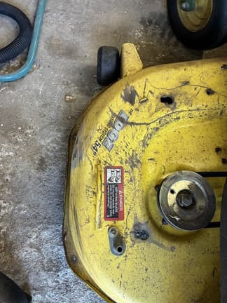 Image of John Deere Z445 equipment image 3