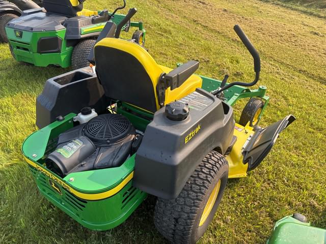 Image of John Deere Z445 equipment image 4