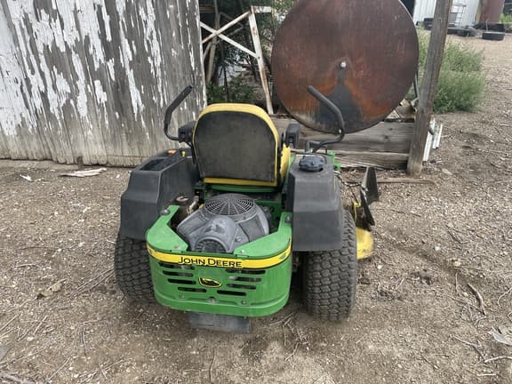 Image of John Deere Z465 equipment image 2