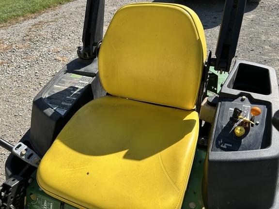 Image of John Deere Z465 equipment image 2