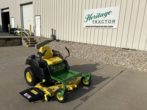 2011 John Deere Z465 Equipment Image0