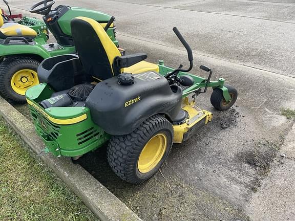 Image of John Deere Z645 equipment image 2