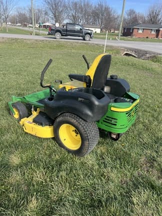 Image of John Deere Z645 equipment image 1