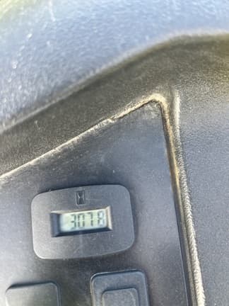 Image of John Deere Z645 equipment image 4