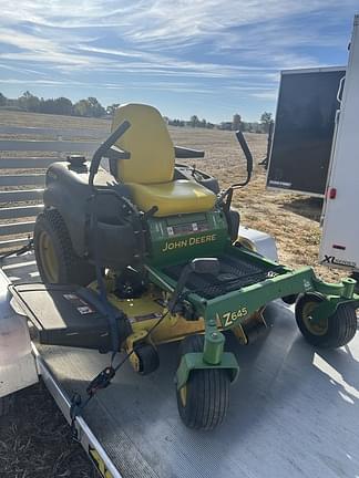 Image of John Deere Z645 equipment image 3