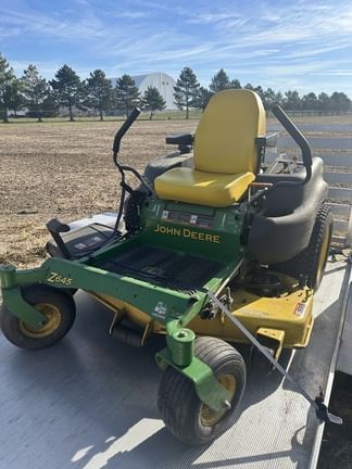 Main image John Deere Z645