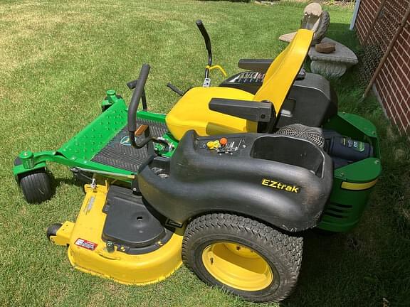 Image of John Deere Z655 equipment image 3