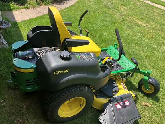 Image of John Deere Z655 equipment image 2