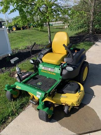 Image of John Deere Z655 equipment image 1
