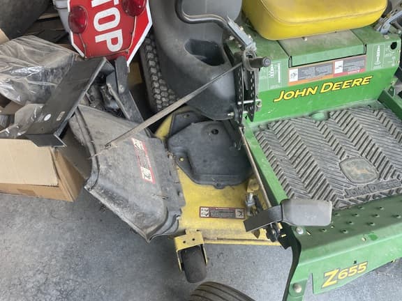 Image of John Deere Z655 equipment image 2
