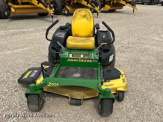 Image of John Deere Z655 equipment image 1