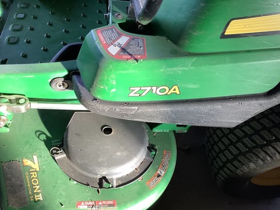 Image of John Deere Z710A equipment image 4