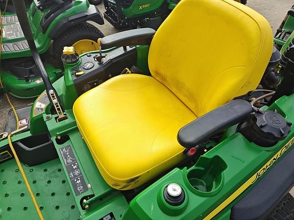 Image of John Deere Z910A equipment image 4