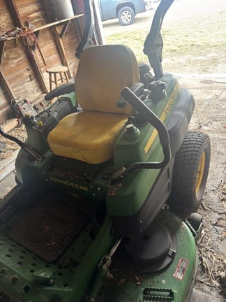 2011 John Deere Z920A Equipment Image0