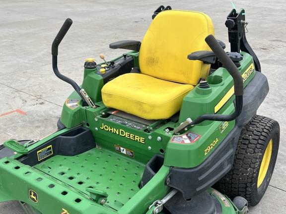 Image of John Deere Z920A equipment image 3