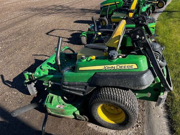 Image of John Deere Z920A equipment image 1