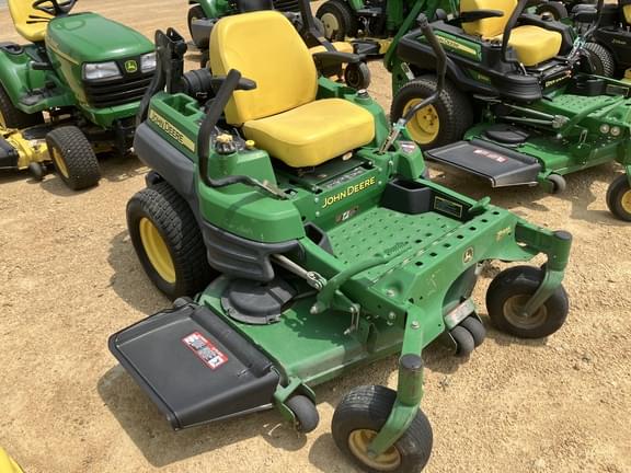 Image of John Deere Z925A equipment image 1