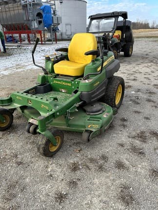 Image of John Deere Z930A equipment image 1