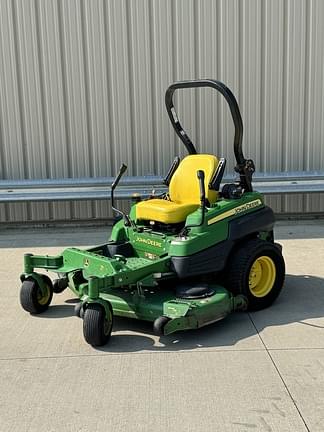 Image of John Deere Z930A equipment image 1