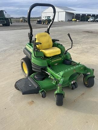 Image of John Deere Z930A equipment image 1