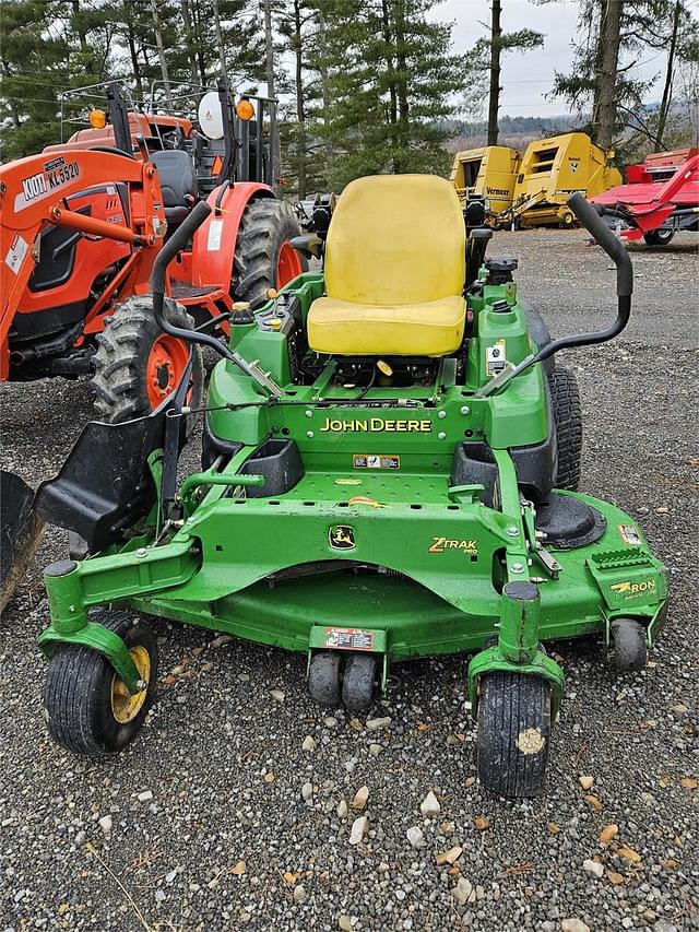 Image of John Deere Z930A equipment image 2