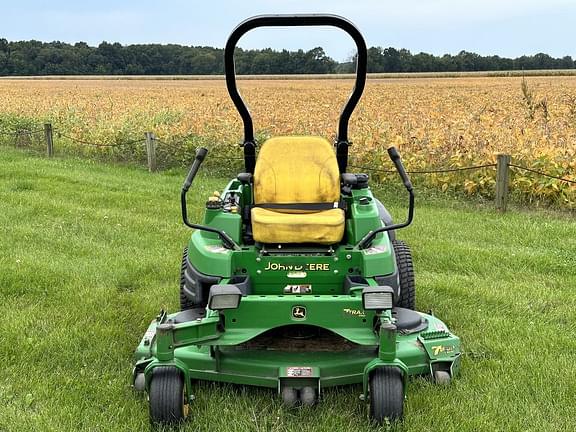 Image of John Deere Z930A equipment image 1