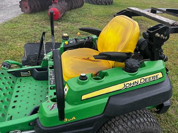 Image of John Deere Z930A equipment image 3