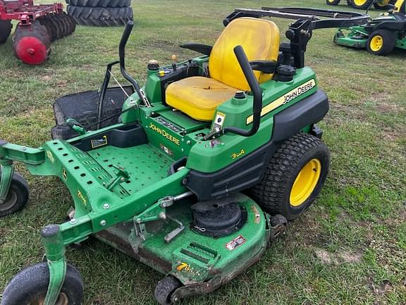 Image of John Deere Z930A equipment image 1