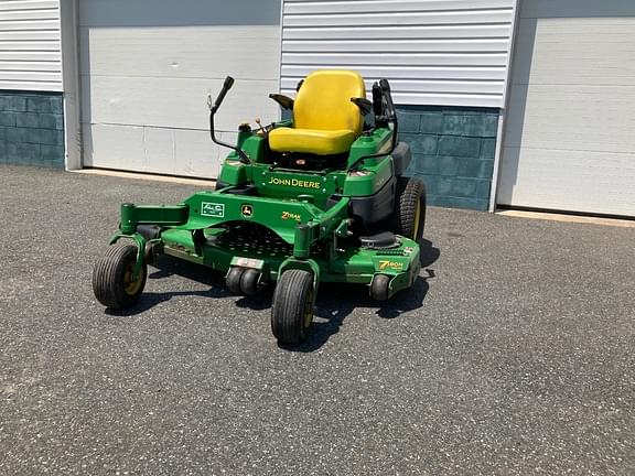Image of John Deere Z930A equipment image 1