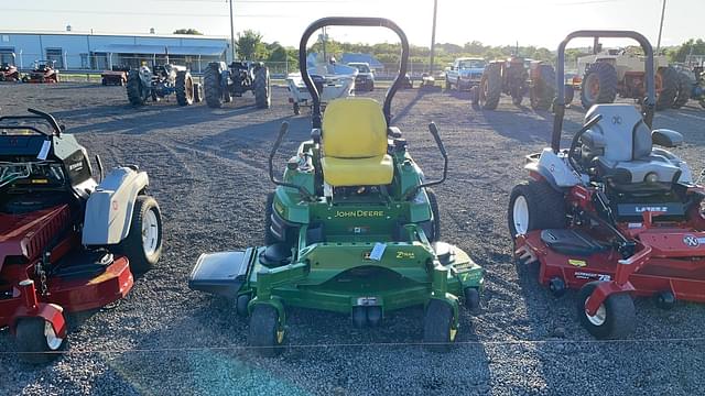 Image of John Deere Z930A equipment image 1
