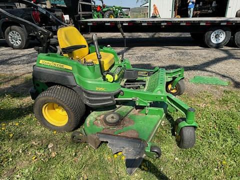 Image of John Deere Z950A equipment image 1