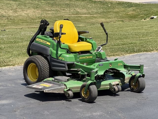 Image of John Deere Z960A equipment image 1