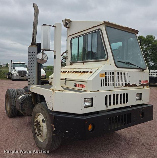 Image of Kalmar 4X2 equipment image 2