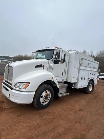 Main image Kenworth T4