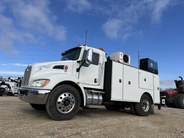 Image of Kenworth T370 equipment image 1