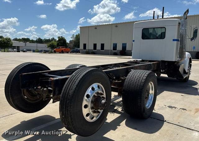 Image of Kenworth T370 equipment image 4