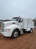 2011 Kenworth T400 Image