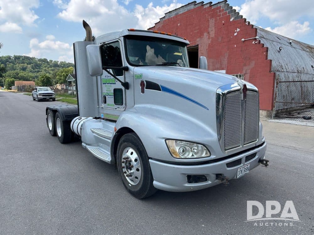 Image of Kenworth T6 Primary image