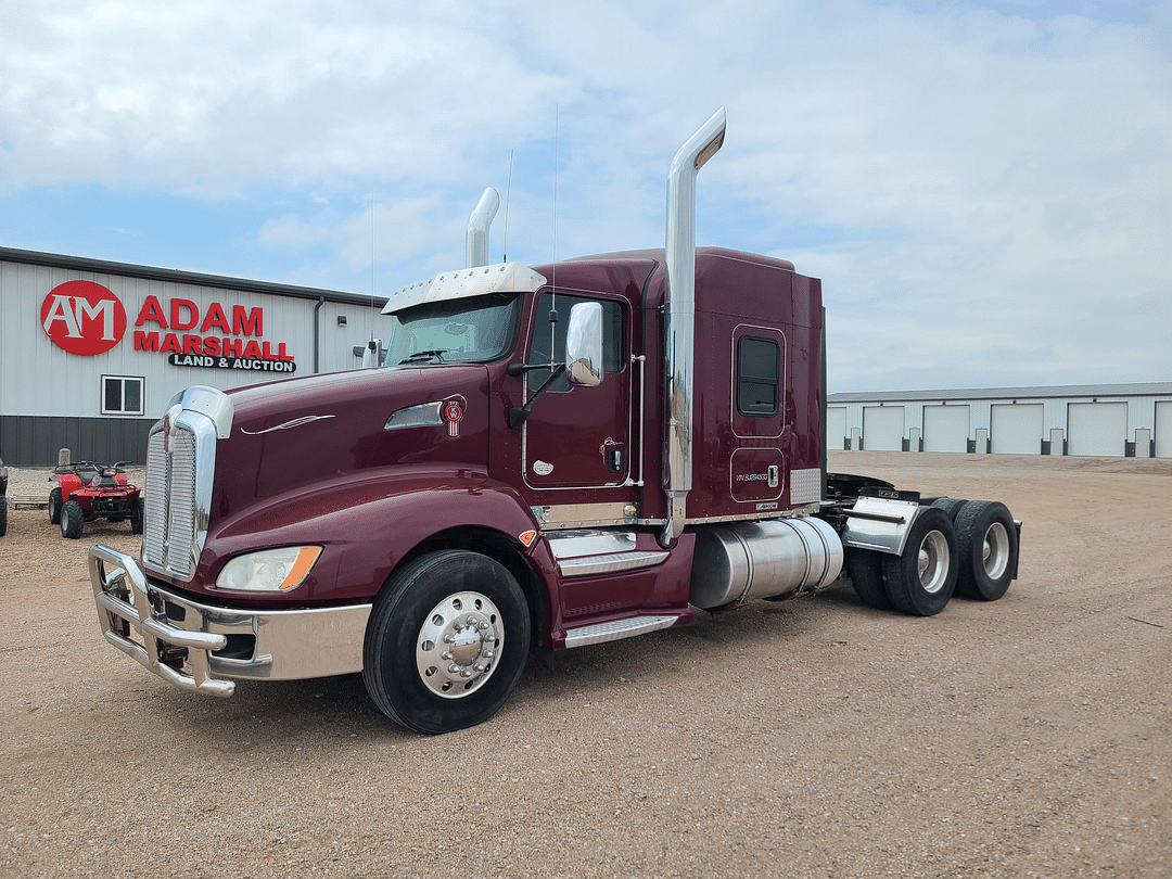 Image of Kenworth T600 Primary image