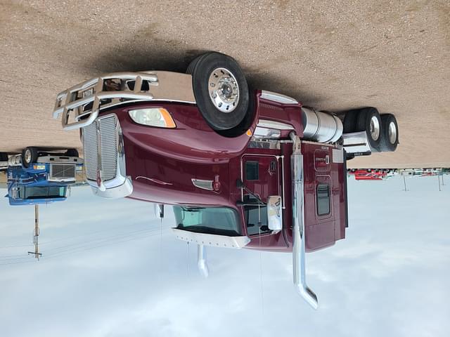 Image of Kenworth T600 equipment image 1