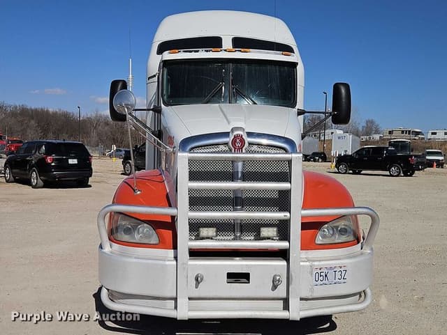 Image of Kenworth T660 equipment image 1