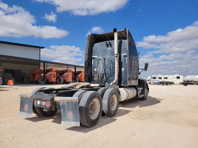 Image of Kenworth T660 equipment image 4