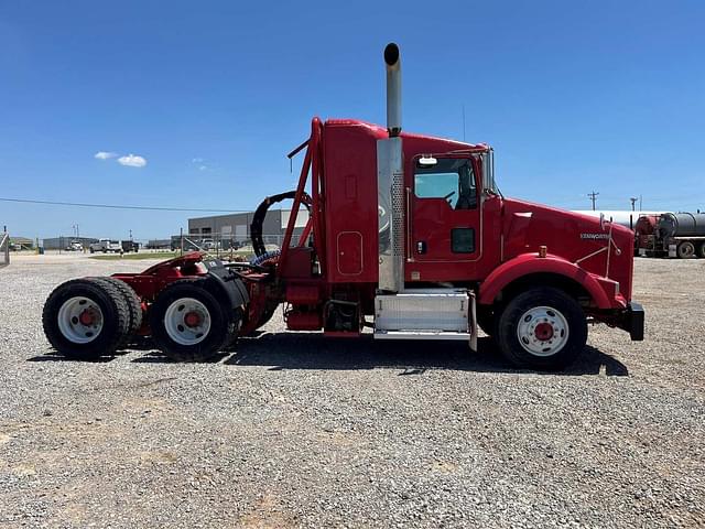 Image of Kenworth T800 equipment image 3